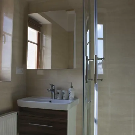 Diana Апартаменты *